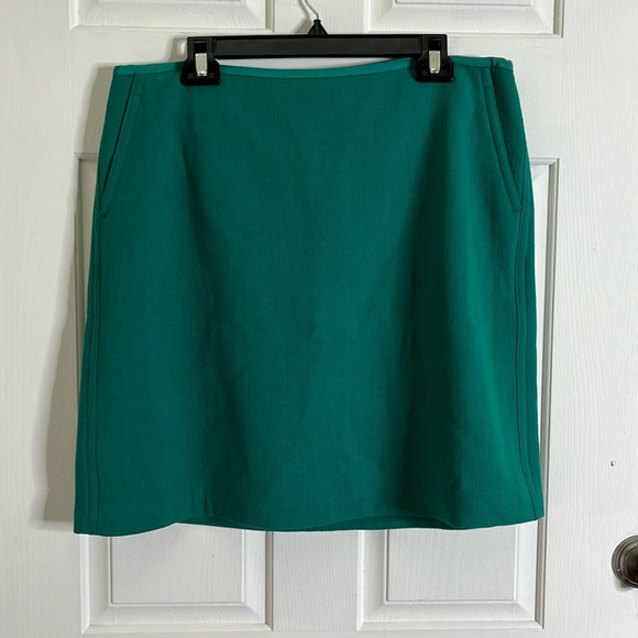 Lafayette 148 New York Dresses & Skirts - Lafayette 148 New York Mini Skirt Women's size 14 Wool Academia Preppy Green NWT